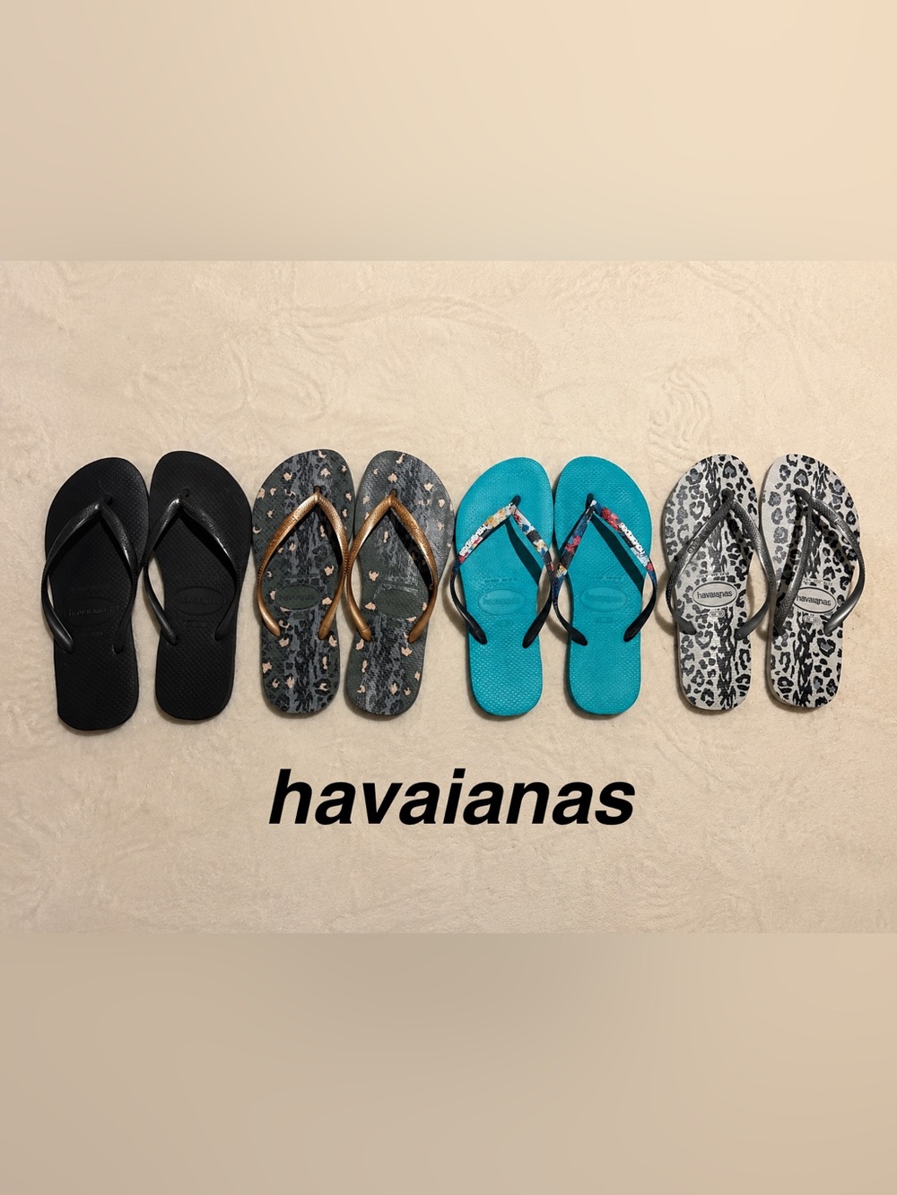 4 pairs of Havaianas Barely Worn! Complete your Spring & Summer Wardrobe!! 🩷🩷🩷